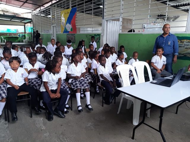AdministraciÃ³n Distrital realizÃ³ encuentro de diÃ¡logos de infancia y adolescencia con estudiantes de la ciudadela San Antonio