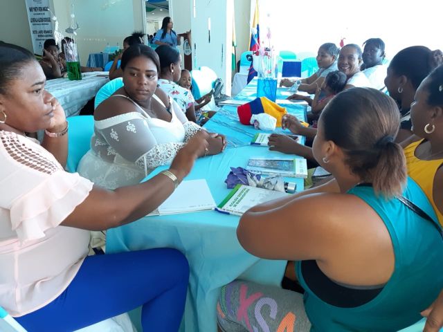 Madres lÃ­deres Familias en AcciÃ³n disfrutaron primer encuentro pedagÃ³gico