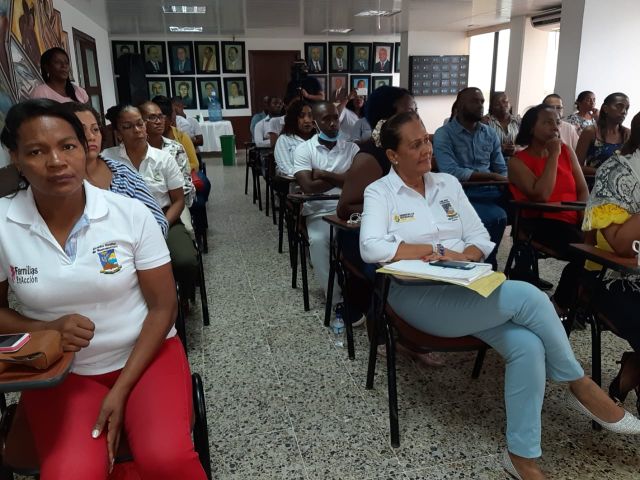 CampaÃ±a de sensibilizaciÃ³n â€œPonte en mi Zapatoâ€ se realizÃ³ al interior de la AdministraciÃ³n Distrital