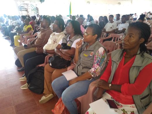 Con buena participaciÃ³n de la comunidad educativa se llevÃ³ a cabo la primera Mesa PÃºblica del programa de alimentaciÃ³n escolar por parte de la SecretarÃ­a de EducaciÃ³n