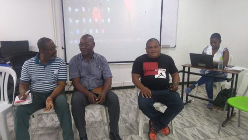 SecretarÃ­a de EducaciÃ³n busca soluciÃ³n a problema de agresiÃ³n a una docente del colegio Ineterpo