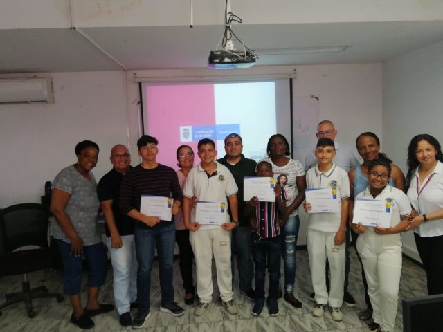 Cinco estudiantes de colegios pÃºblicos y privados de Buenaventura clasificaron a la semifinal de la prueba SupÃ©rate 2019