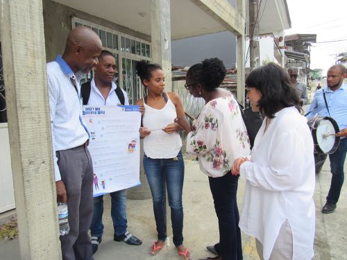 SecretarÃ­a de EducaciÃ³n hizo lanzamiento de la campaÃ±a de matrÃ­cula en la comuna 11 con presencia de viceministra