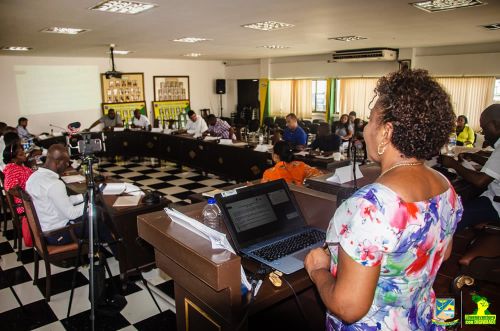 Urge organizar el archivo de la AlcaldÃ­a Distrital: Secretaria de Gabinete, Elizabeth Enriquez