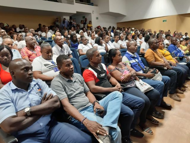 Alcalde Distrital se comprometiÃ³ con trabajadores portuarios a mejorar su calidad de vida 