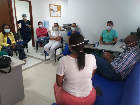 Alcalde evidenciÃ³ atenciÃ³n de casos sospechosos en la clÃ­nica Santa SofÃ­a 