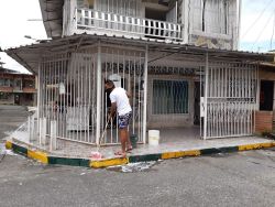 Buenaventura realizÃ³ su primera jornada de LavatÃ³n para mitigar el COVID-19