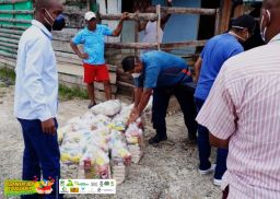 La vereda El Esfuerzo tambiÃ©n recibiÃ³ mercados de la #BuenaventuraSolidaria