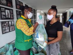 Estudiantes de la Univalle y La Unipacifico reciben ayuda humanitaria por parte de la AlcaldÃ­a Distrital