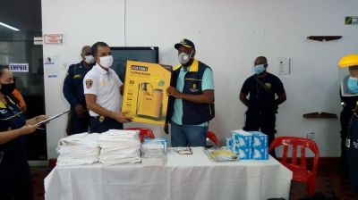 Alcalde Víctor Vidal entregó elementos de bioseguridad a los organismos de socorro de Buenaventura