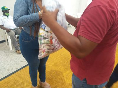 Trabajadoras sexuales recibieron ayudas alimentarias por parte de la Alcaldía Distrital