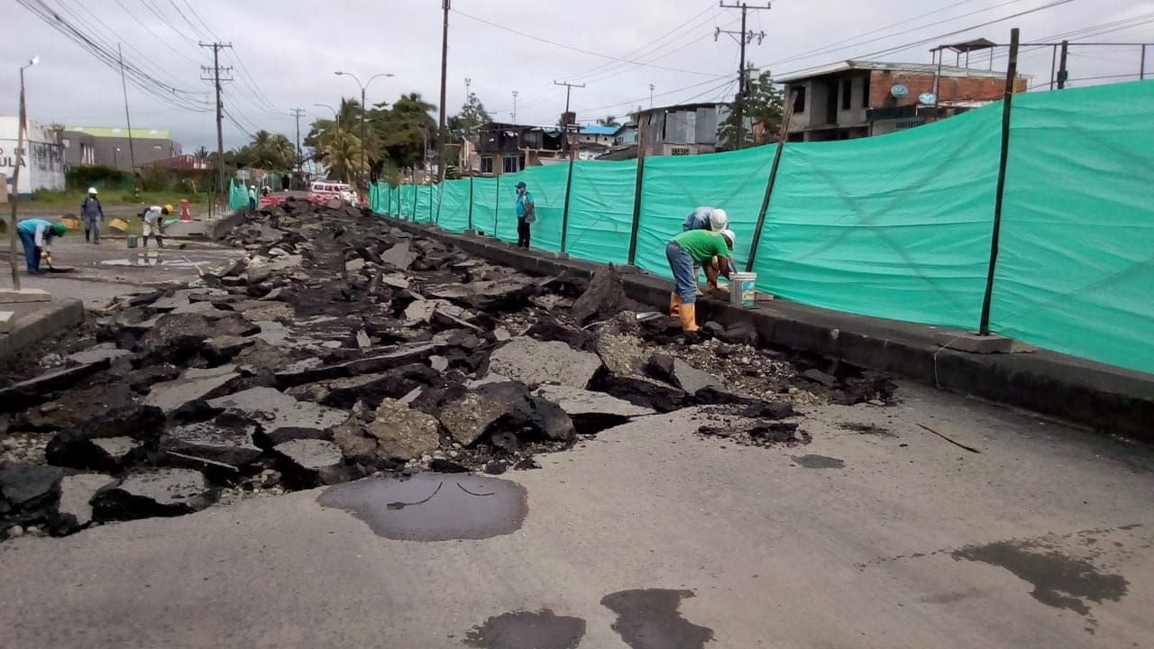 Inicia reconstrucción vial en la Avenida Simón Bolívar, tramo Chuchofón - Rockefeller
