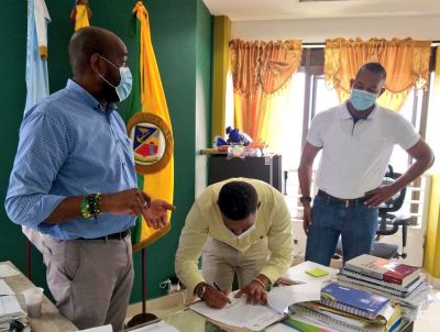 Ante el Alcalde distrital tomó posesión el nuevo Registrador Especial para Buenaventura