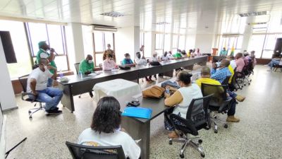 Alcalde, Secretario de Educación y representantes de los Sindicatos del sector revisaron avances de acuerdos