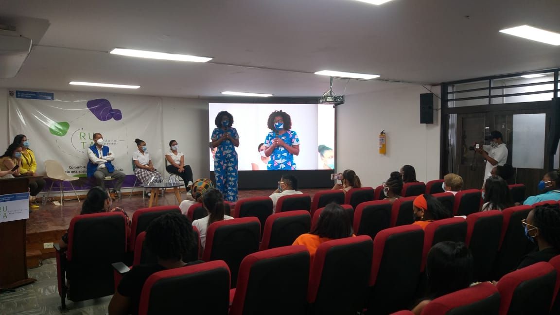 Alcaldía Distrital apoyará el programa "Más Mujer, Más Ciencia, Más Equidad", liderado por MinCiencias