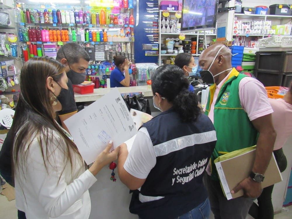 Alcaldía desarrolló operativo de vigilancia y control en zona comercial de Pueblo Nuevo 