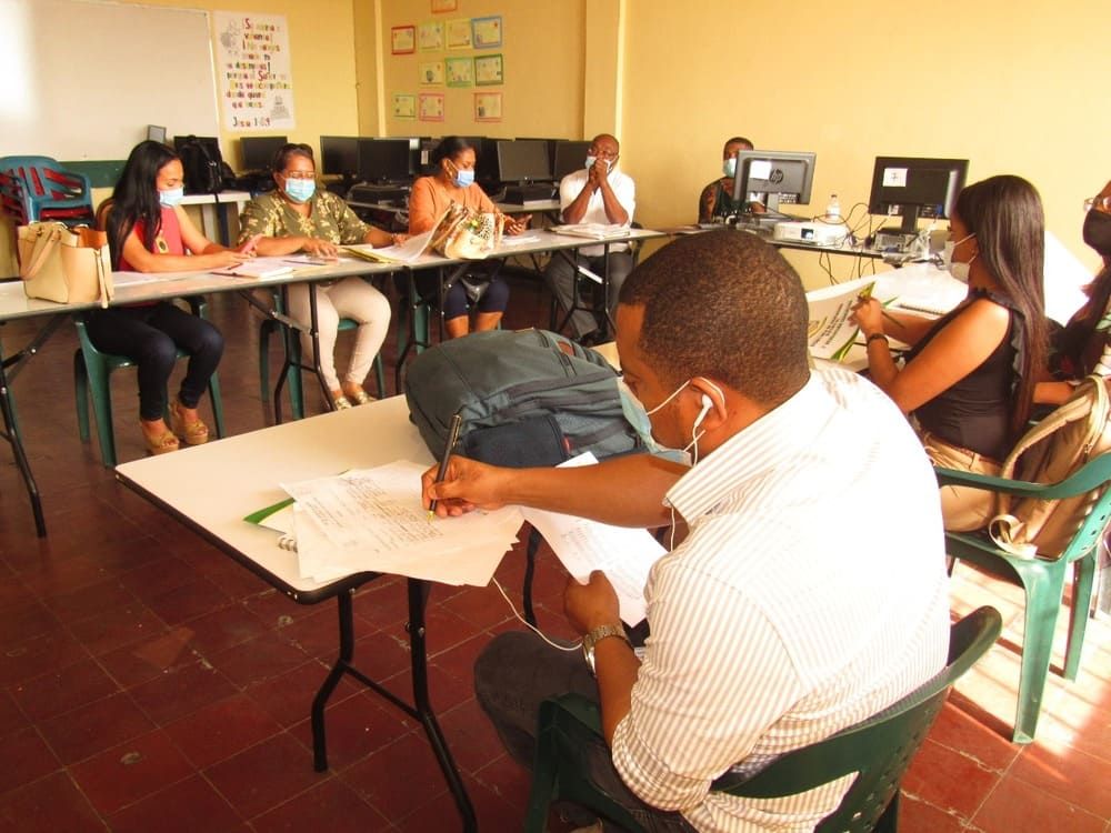 En 11 colegios oficiales se aplicará el piloto de alternancia, los demás seguirán recibiendo clases virtuales, afirma Secretario de Educación