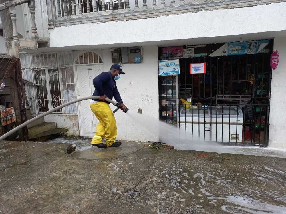 Con jornadas de desinfección y vacunación buscan mitigar el Covid19 en zonas de mayor contagio en Buenaventura 