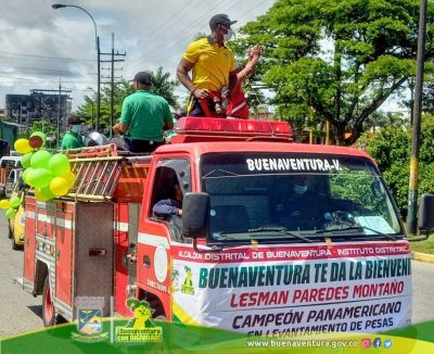 Alcaldía Distrital realizó homenaje al campeón Mundial y Panamericano de Levantamiento de Pesas, Lesman Paredes Montaño