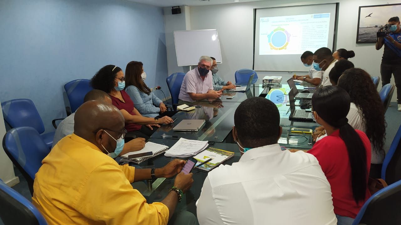 Director de la Unidad Administrativa Especial de Alimentación Escolar revisó junto al Alcalde y Secretario de Educación la prestación de servicio del PAE en el distrito