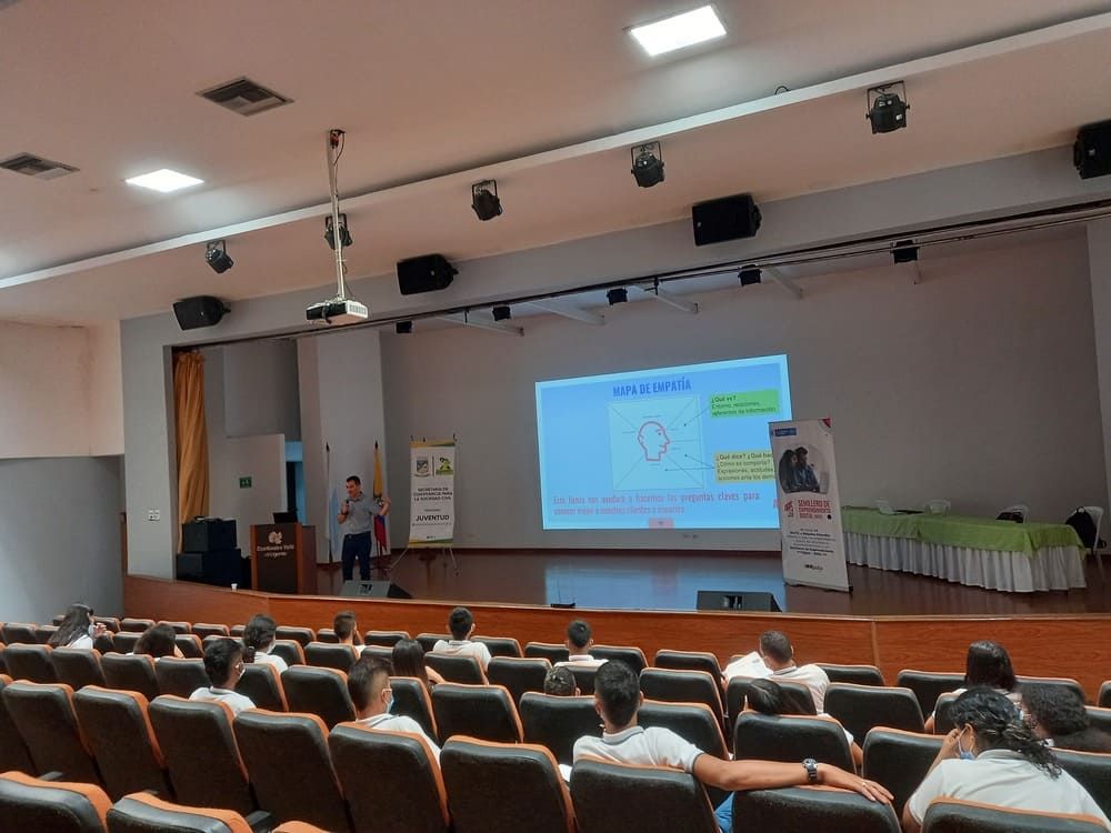 Secretaría de Convivencia realizó Semillero de Emprendimiento Digital a jóvenes de Buenaventura