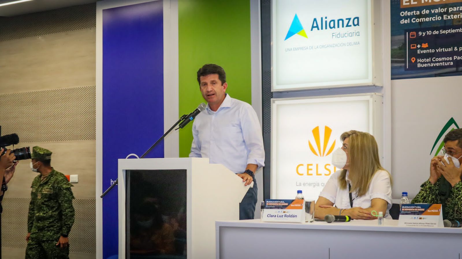 Durante visita del Ministro de Defensa a Buenaventura se presentaron las cifras del despliegue de Fuerza Pública ante los hechos de alteración de orden público