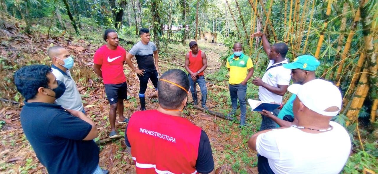 Inderbuenaventura y otras entidades del orden nacional y regional realizaron recorridos por zonas rurales para definir construcción de escenarios deportivos