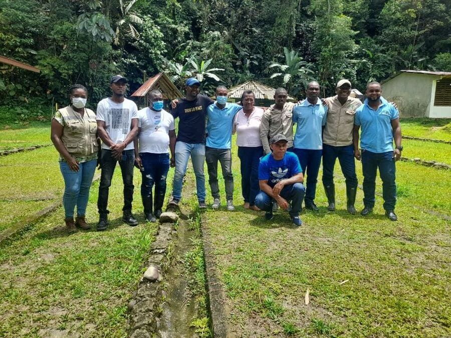 Diez familias se beneficiarán con el proyecto de Guardabosques en San Cipriano