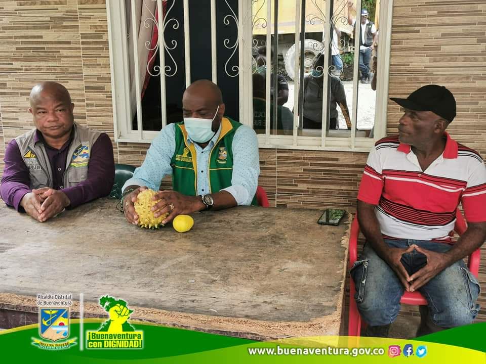 La Alcaldía Distrital hizo entrega de obras de mejoramiento vial en las veredas Las Palmeras y La Victoria