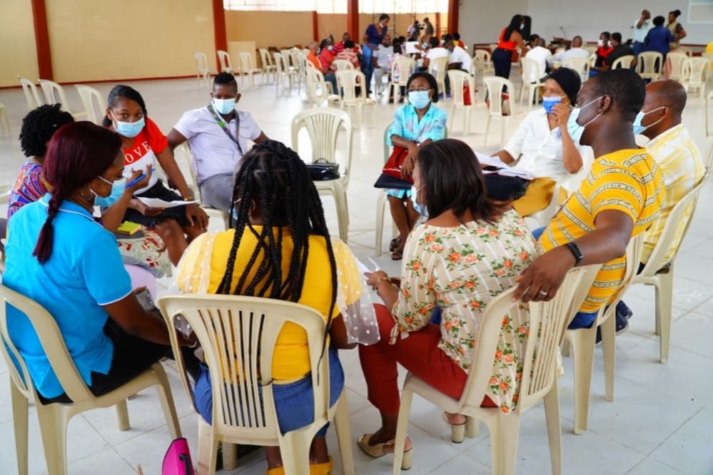 A docentes y rectores de tres colegios oficiales les fue socializado el proyecto del nuevo Modelo Etnoeducativo Propio