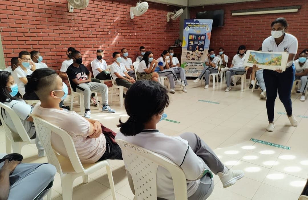 Las Bibliotecas P&uacute;blicas Distritales llevaron jornada l&uacute;dica a estudiantes del Incodelpa