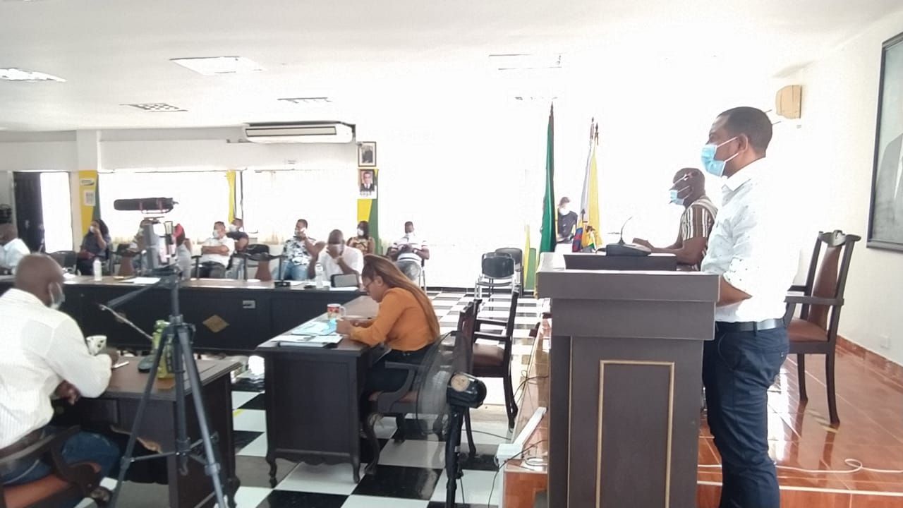 Secretario de Educaci&oacute;n present&oacute; informe en el Concejo Distrital