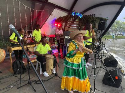  Cientos de personas pudieron disfrutar del Mega Evento Cultural en el Malecón Bahía de La Cruz 