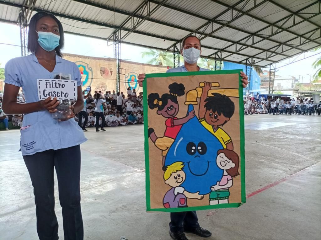 Estudiantes y comunidad participaron activamente de la conmemoración del Día Mundial del Agua
