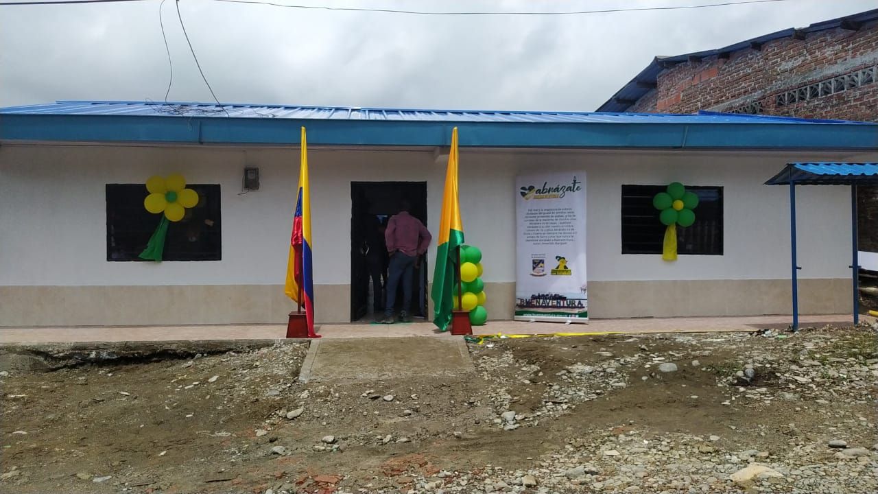 Moradores del barrio El Triunfo ya disfrutan de su recién remodelada Caseta Comunal