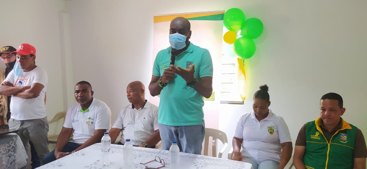 Moradores del barrio El Triunfo ya disfrutan de su recién remodelada Caseta Comunal