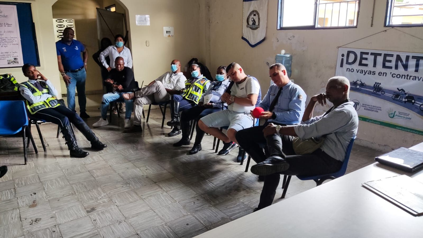 Agentes de Tránsito continúan capacitándose para prestar un mejor servicio a la comunidad