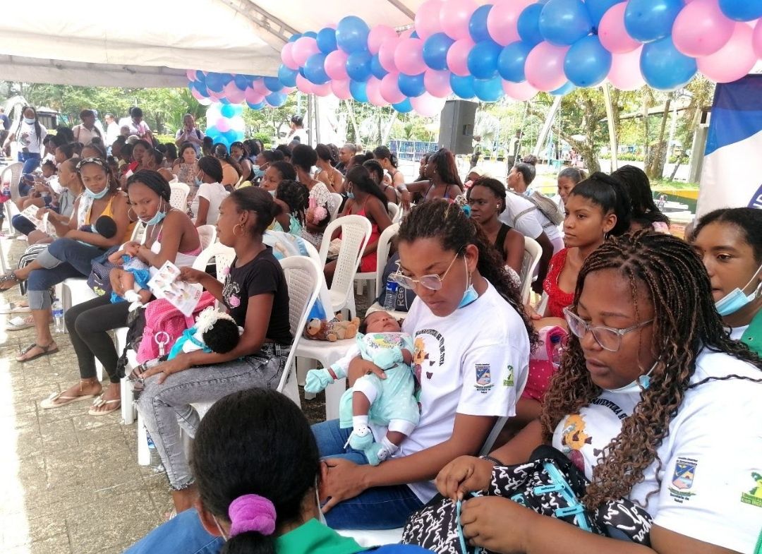 En Buenaventura los recién nacidos y hasta los dos años se alimentan bien con la leche materna