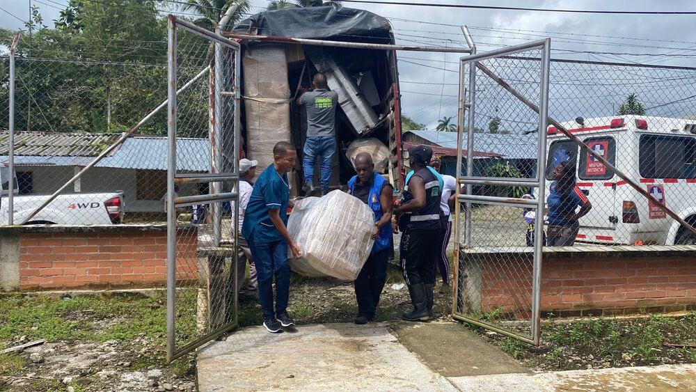 Hospital Luis Ablanque de la Plata entrega dotación a Puesto de Salud del Bajo Calima