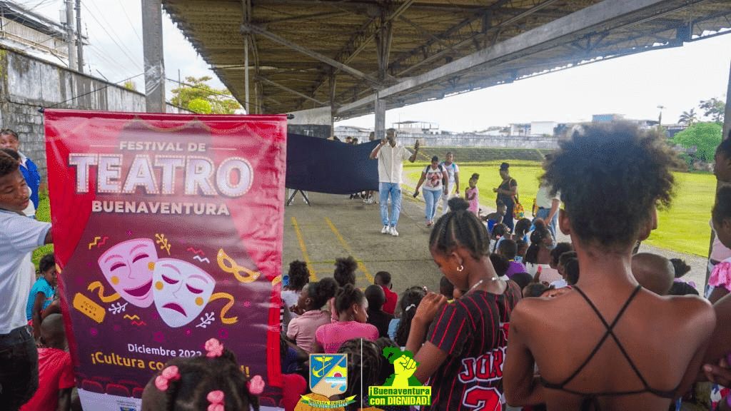  Con asistencia de 300 niños se realizó el Festival de Teatro en el Distrito de Buenaventura