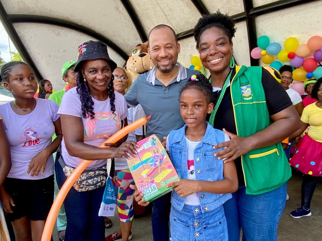 Con muchas actividades los niños y niñas de la ciudad celebraron su día
