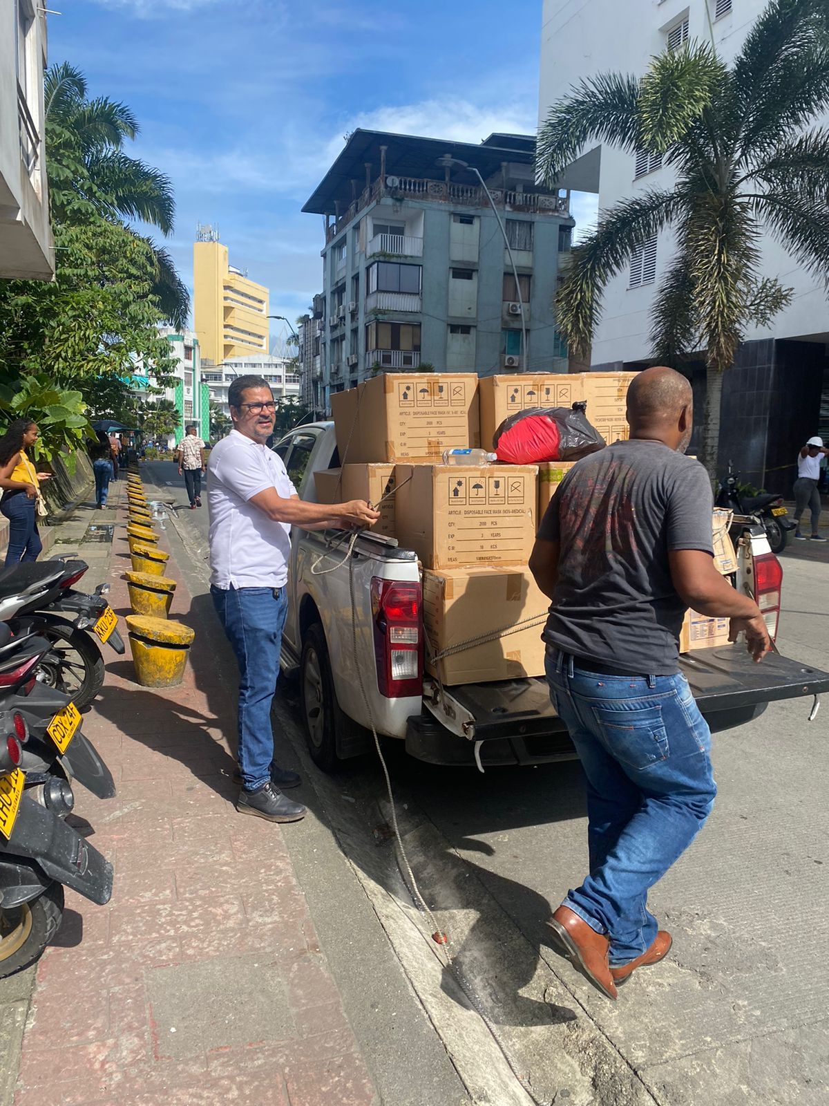 Organización Panamericana de la Salud entregó tapabocas, alcohol glicerinado y gel antibacterial a la Secretaría de Salud