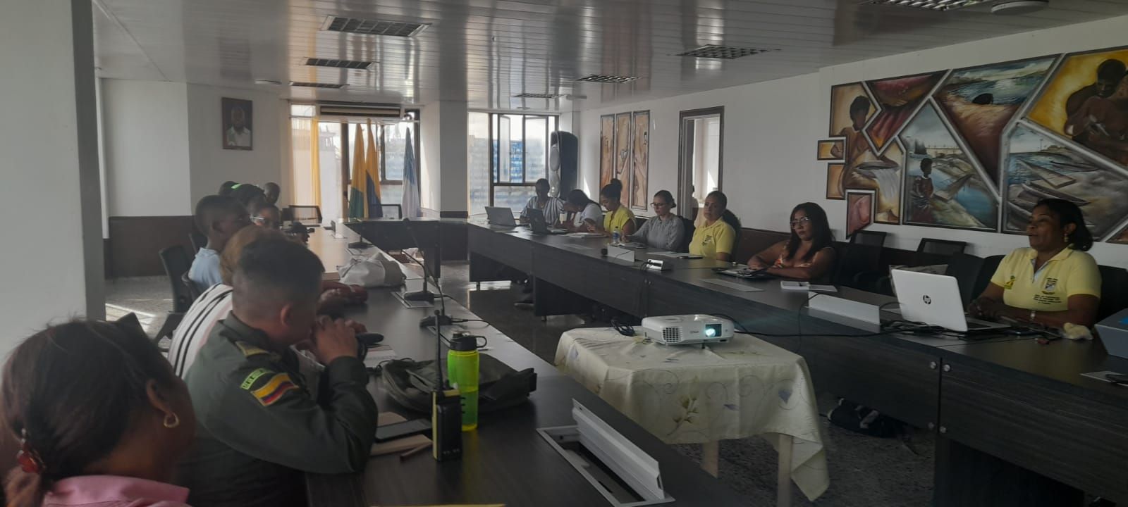 En la Mesa Distrital de Infancia y Adolescencia se analizÃ³ la problemÃ¡tica de salud mental que afecta a niÃ±os, niÃ±as y adolescentes
