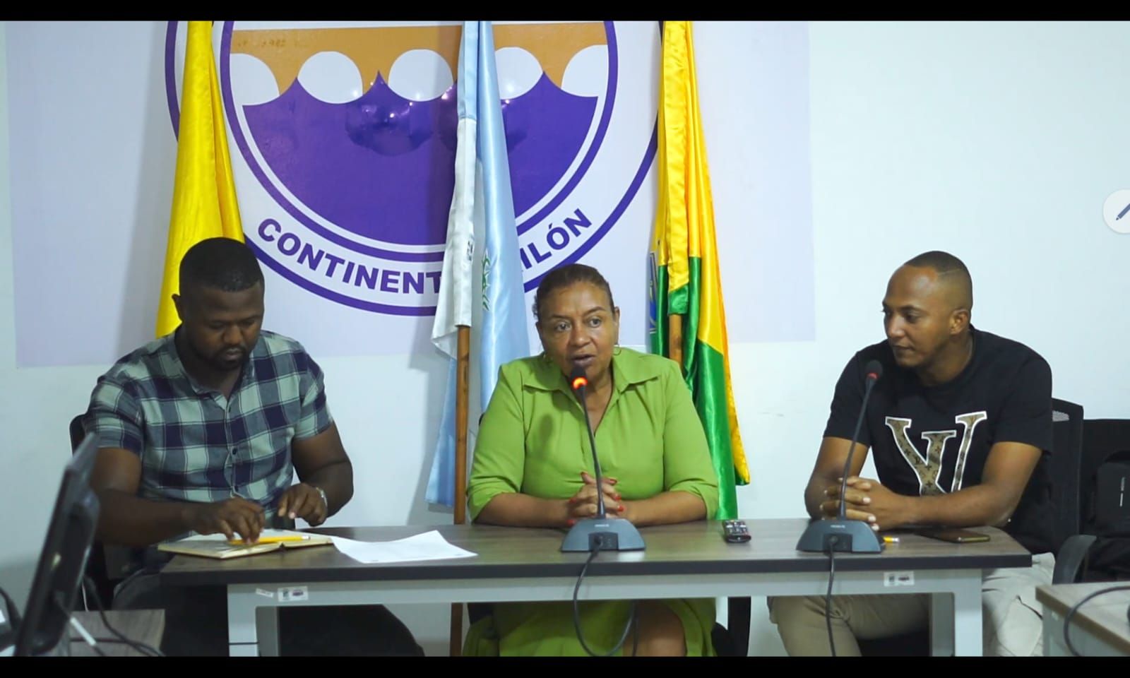 María Liliana Vivas asume como Alcaldesa encargada de la Localidad Continente - Pailón 