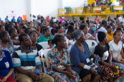 Alcaldía acompañó la entrega de ayudas humanitarias a más de mil personas por parte del Departamento de Prosperidad Social