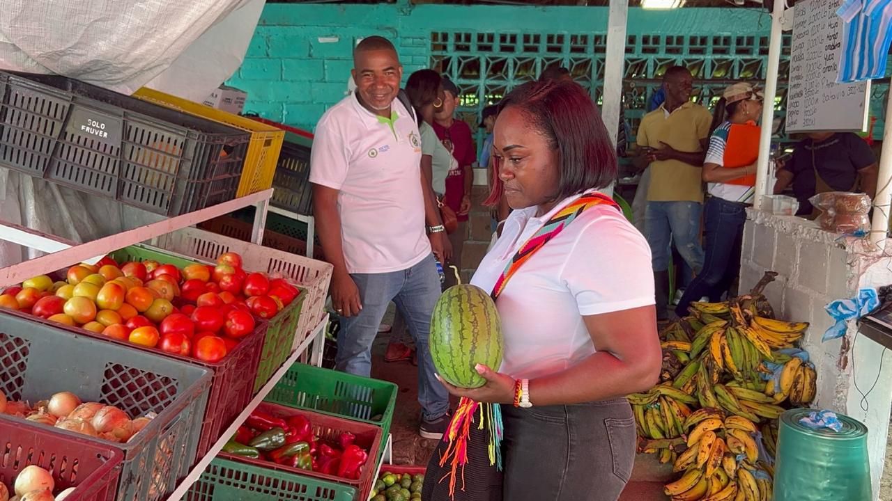    Secretar&iacute;a de Desarrollo Econ&oacute;mico y Rural busca fortalecer el Mercado Campesino