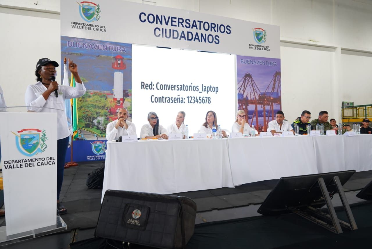 Ligia del Carmen Córdoba, alcaldesa de Buenaventura presentó necesidades en Conversatorio Ciudadano