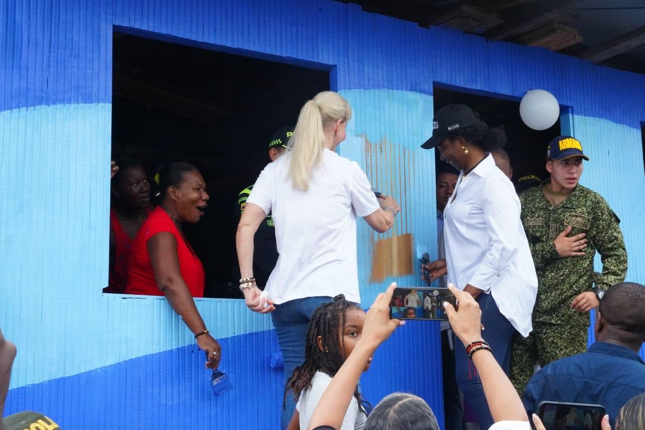 Familias del barrio San Francisco fueron favorecidos con oferta institucional, mejoramientos de vivienda y nombramiento de monitores