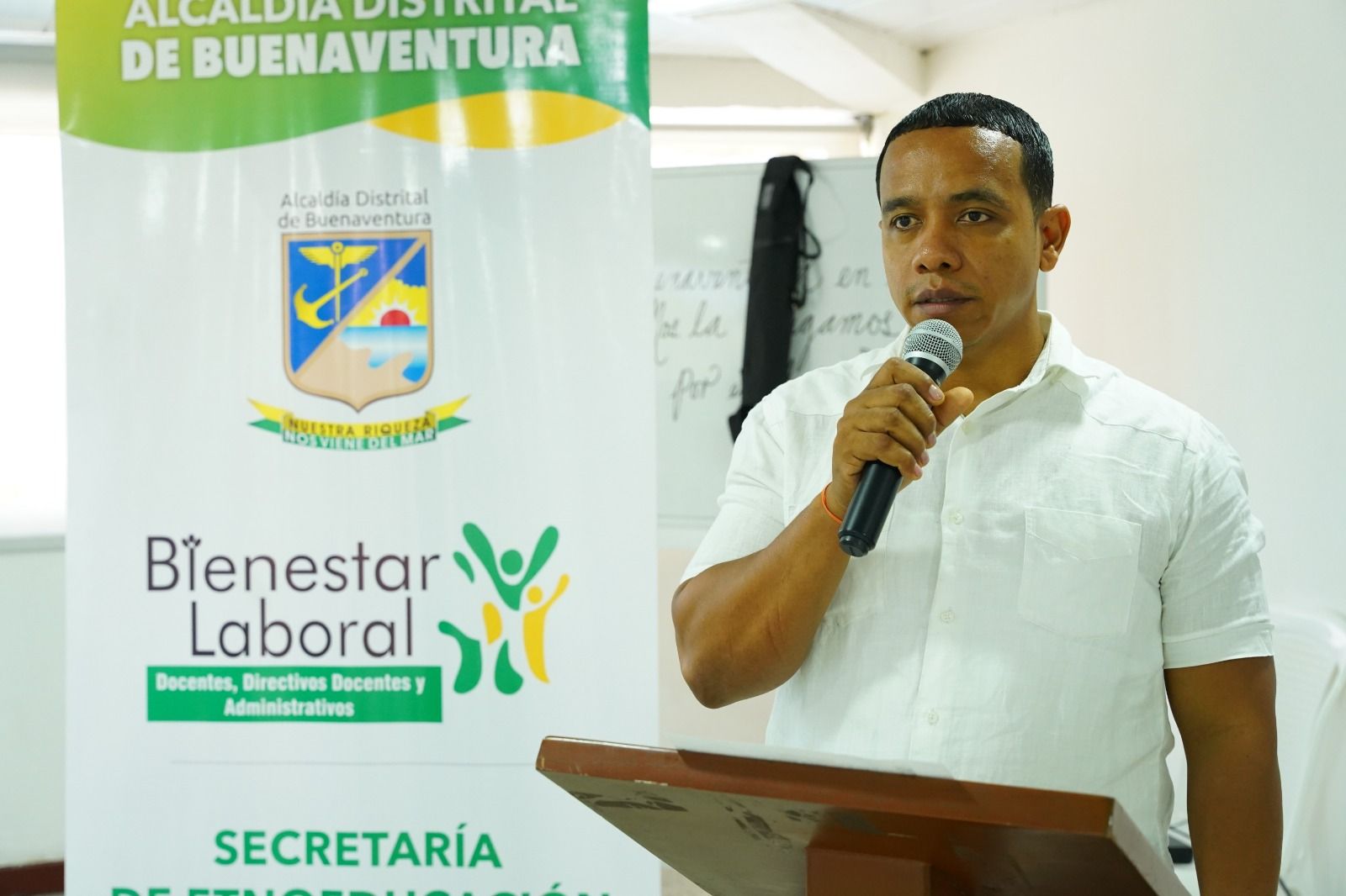 Secretaría de Etnoeducación realizó Encuentro de Prepensionados con docentes y Administrativos de la entidad distrital