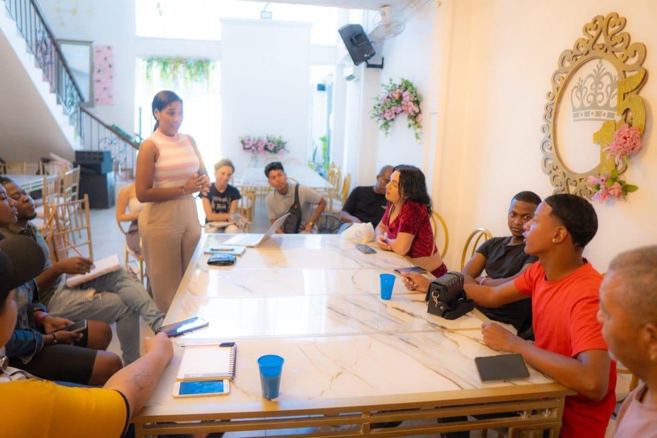 Secretaría de Mujer y Equidad de Género de Alcaldía se reunió con representantes de la población Lgbti para trazar ruta de trabajo